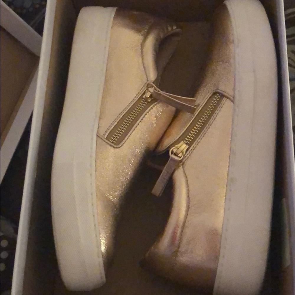 Rose Gold Steve Madden Slide Ons
